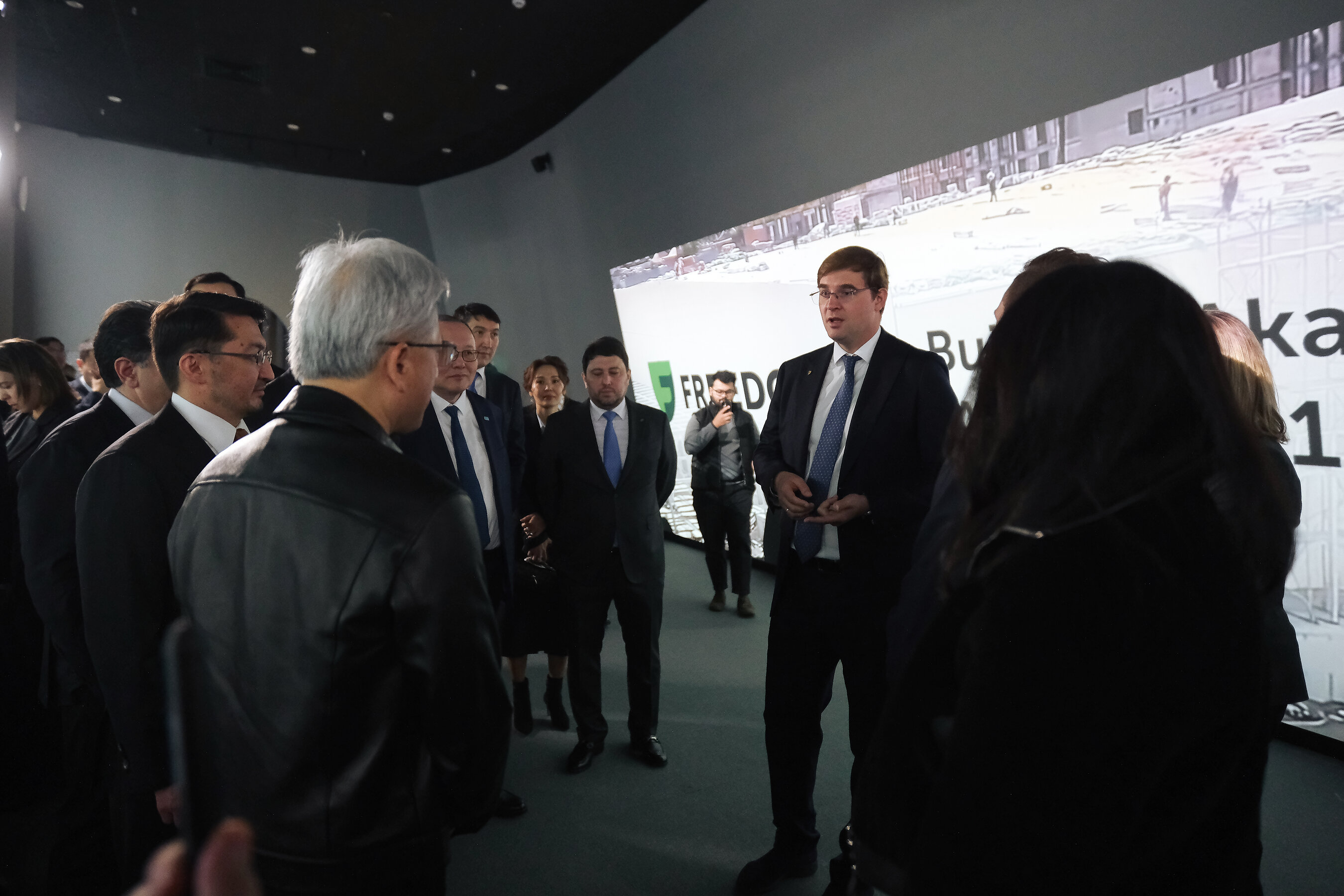 Freedom Holding Corp, Kazakistan'da Yapay Zeka Altyapısını Geliştiriyor haberi görseli Freedom Holding Corp, Kazakistan'da Yapay Zeka Altyapısını Geliştiriyor haberi görseli