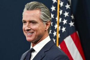 Gavin Newsom, ABD'de en kapsamlı veri merkezi yasalarını imzaladı haberi görseli