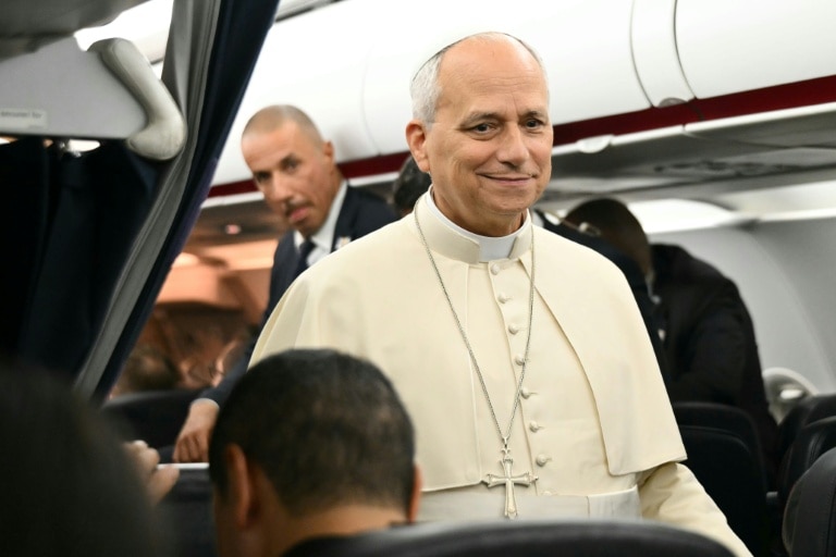 Papa Leo XIV, yapay zeka endişelerini ciddiye alın diyor haberi görseli