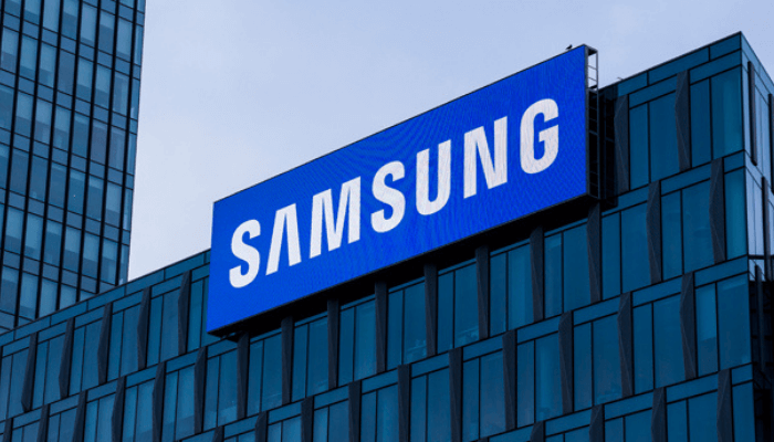 Samsung, Akıllı Telefon Pazarında Zirveye Döndü haberi görseli