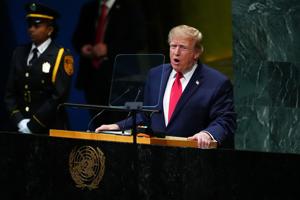 Trump’ın İnovatif Dönüşümü: "Yapay Zeka" Yerine "Süper Zeka" Terimi haberi görseli