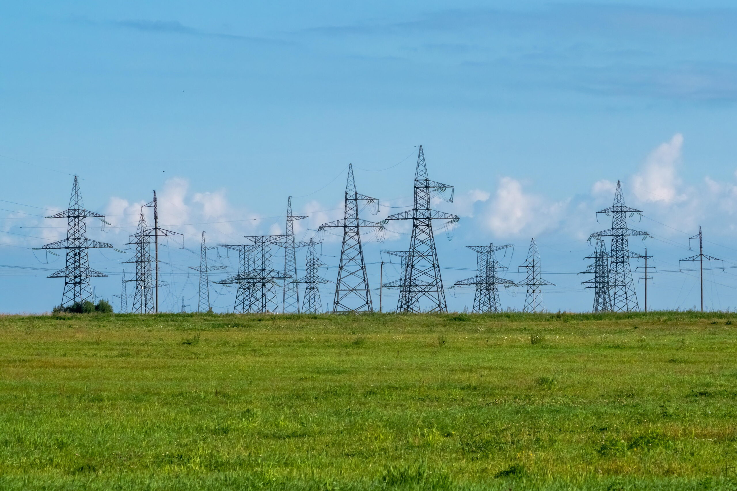 ABD Enerji Politikaları Elektrik İletimi Üzerinde Duraksıyor haberi görseli